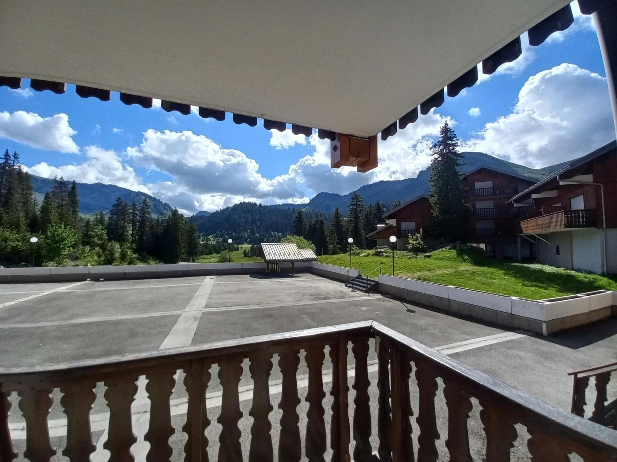 Appartement Au Sommand Au Pied Des Pistes Mieussy Buitenkant foto